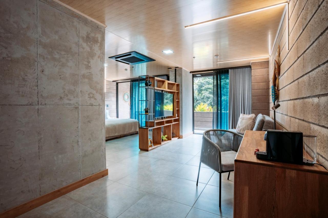 Hotel Living By Armoniko Medellín Kültér fotó