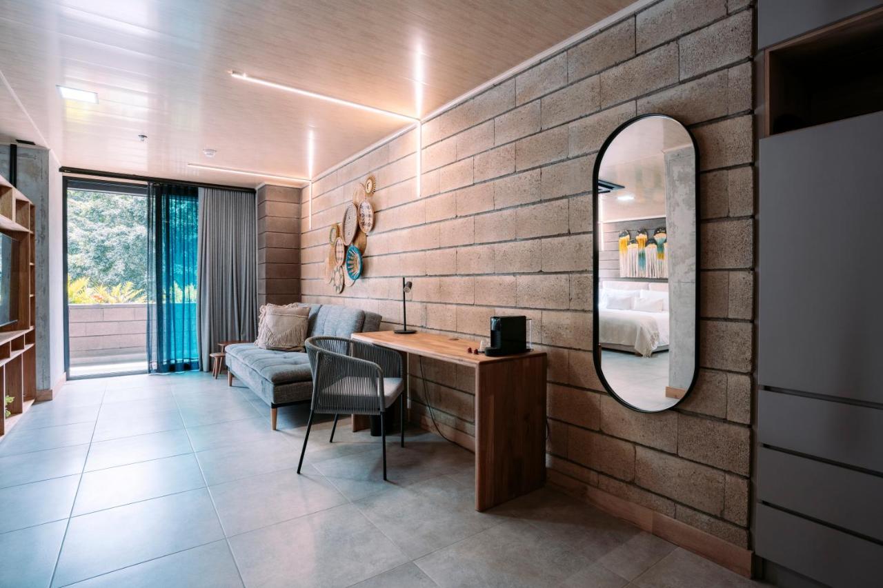 Hotel Living By Armoniko Medellín Kültér fotó